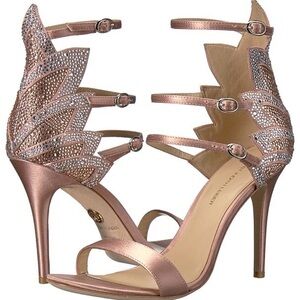 Marry JL by Judith Lieber rose gold 37 6.5